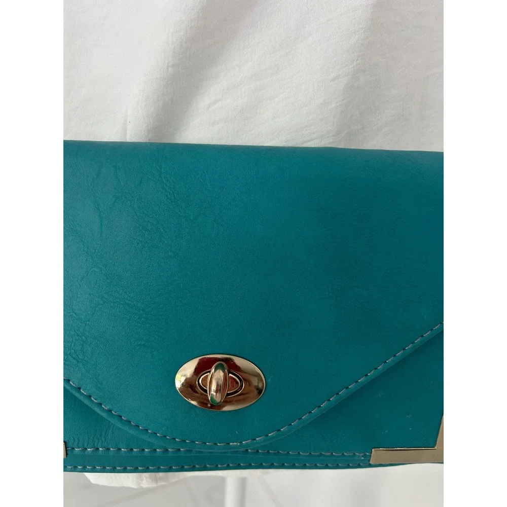 Teal Envelope Clutch Bag Gold Hardware Chain Strap Crossbody Turquoise Faux Leat